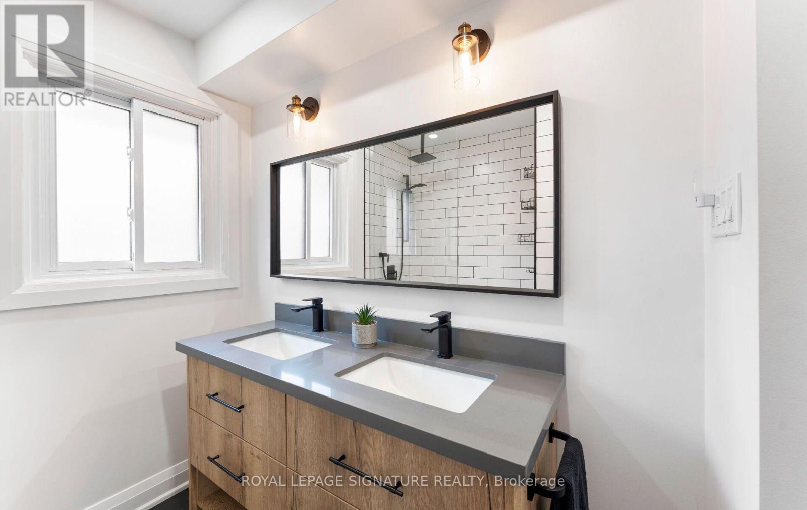 4 Algoma Crescent, Hamilton, Ontario  L9C 1S6 - Photo 24 - X13778396