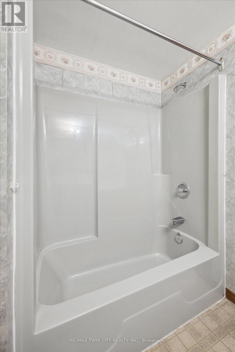 2018 Greenwood Hill Road, Wellesley, Ontario  N0B 2T0 - Photo 33 - X13778408