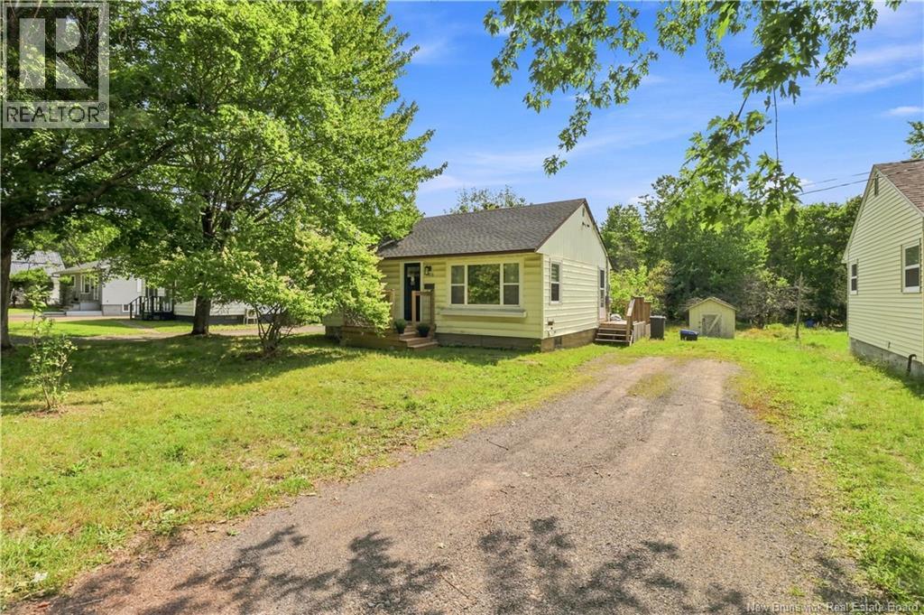 400 Gibson Street, Fredericton, New Brunswick