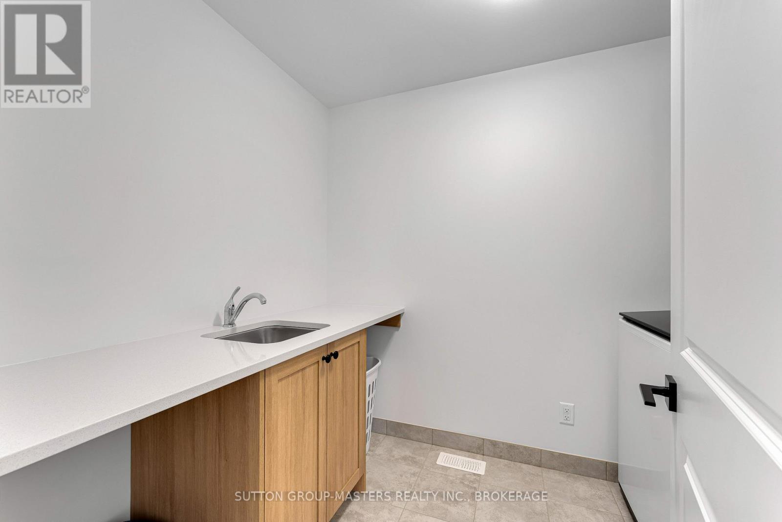1283 Delancey Drive, Kingston (East Gardiners Rd), Ontario  K7M 0H5 - Photo 26 - X13778584