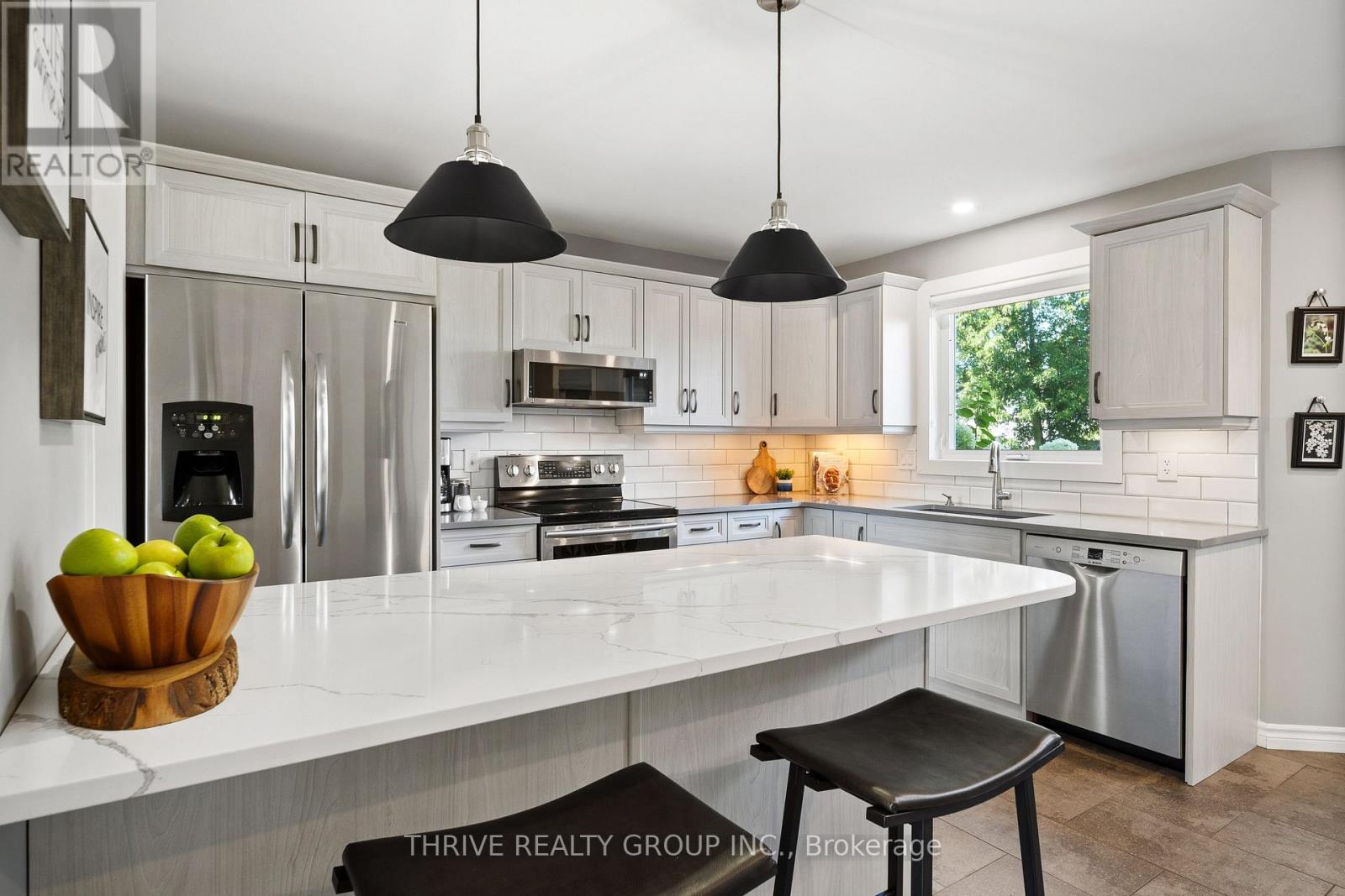 175 Forest Grove Crescent, Thames Centre, Ontario  N0L 1G3 - Photo 19 - X13778526