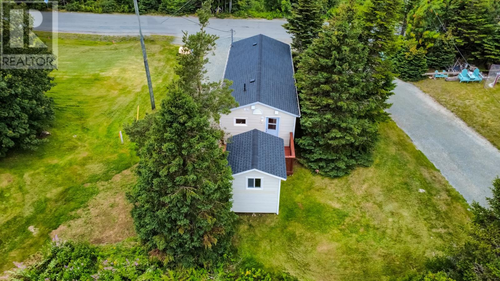 25 Back Road, Flatrock — photo 23