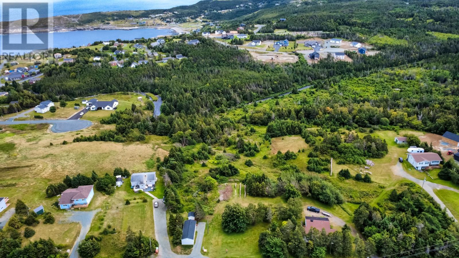 25 Back Road, Flatrock — photo 25