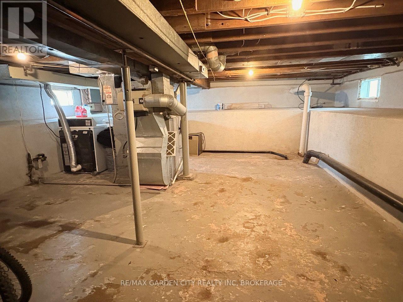 6375 Culp Street, Niagara Falls, Ontario  L2G 2C2 - Photo 9 - X13778514