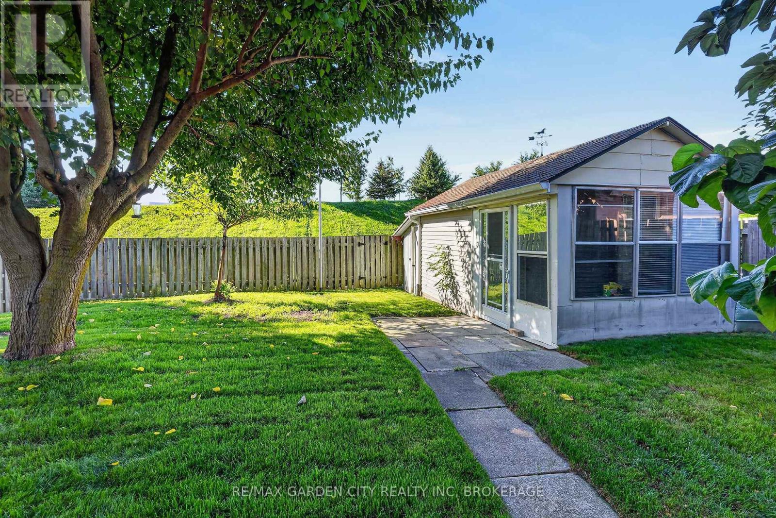 67 College Park Drive, Welland, Ontario L3C 6Z7 - Photo 30 - X13778564