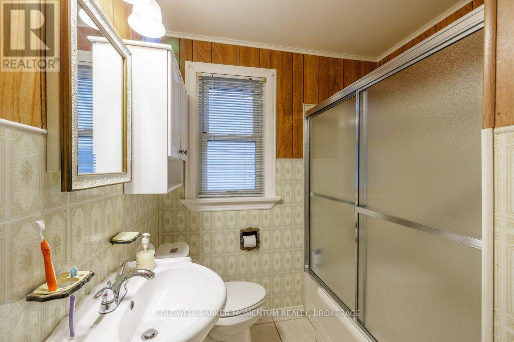25 Clayburn Avenue, St. Catharines, Ontario  L2P 2T9 - Photo 10 - X13778566