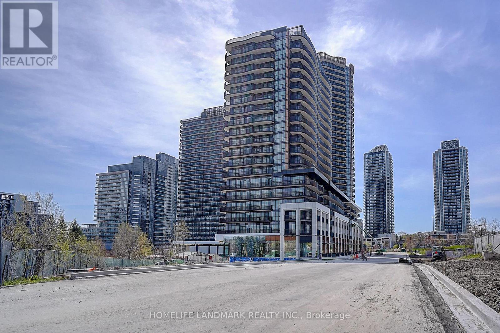 2611 - 18 ESTHER SHINER BOULEVARD