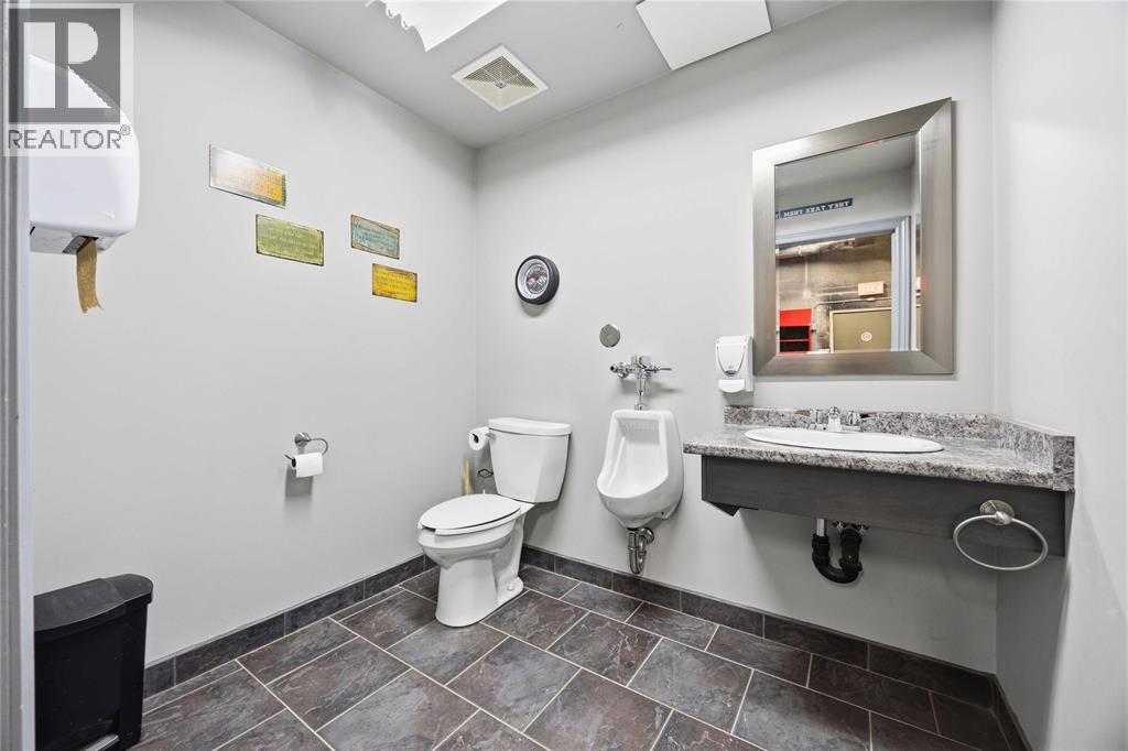 775 ROPER STREET photo 28