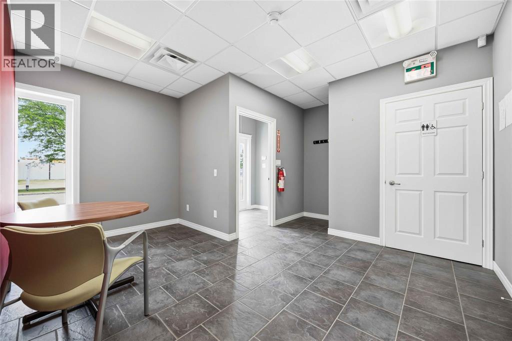 775 ROPER STREET photo 8