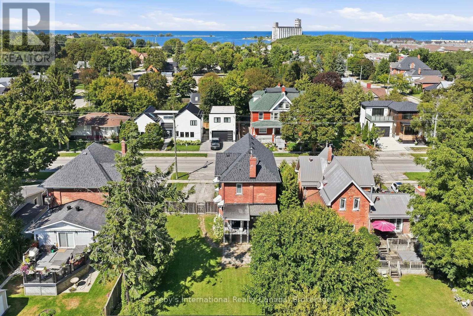 180 Second Street, Collingwood, Ontario  L9Y 1G1 - Photo 33 - S13778504