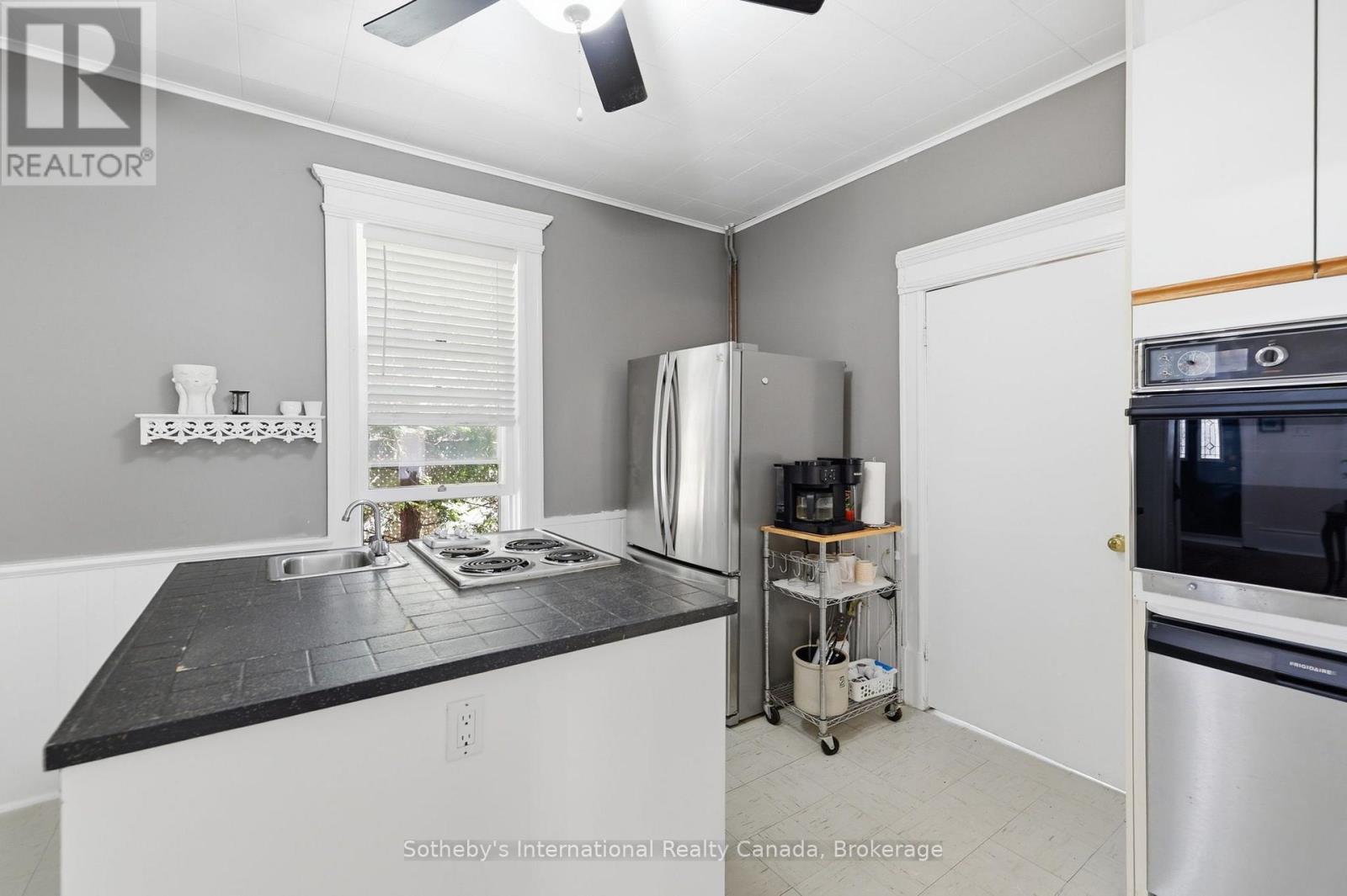 180 Second Street, Collingwood, Ontario  L9Y 1G1 - Photo 7 - S13778504