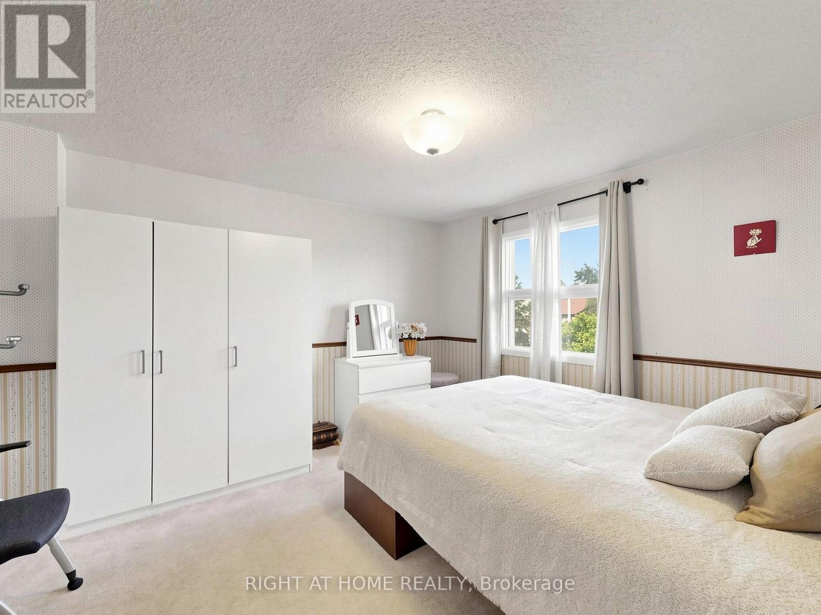 131 Castle Rock Drive, Richmond Hill, Ontario  L4C 6A1 - Photo 32 - N13778488