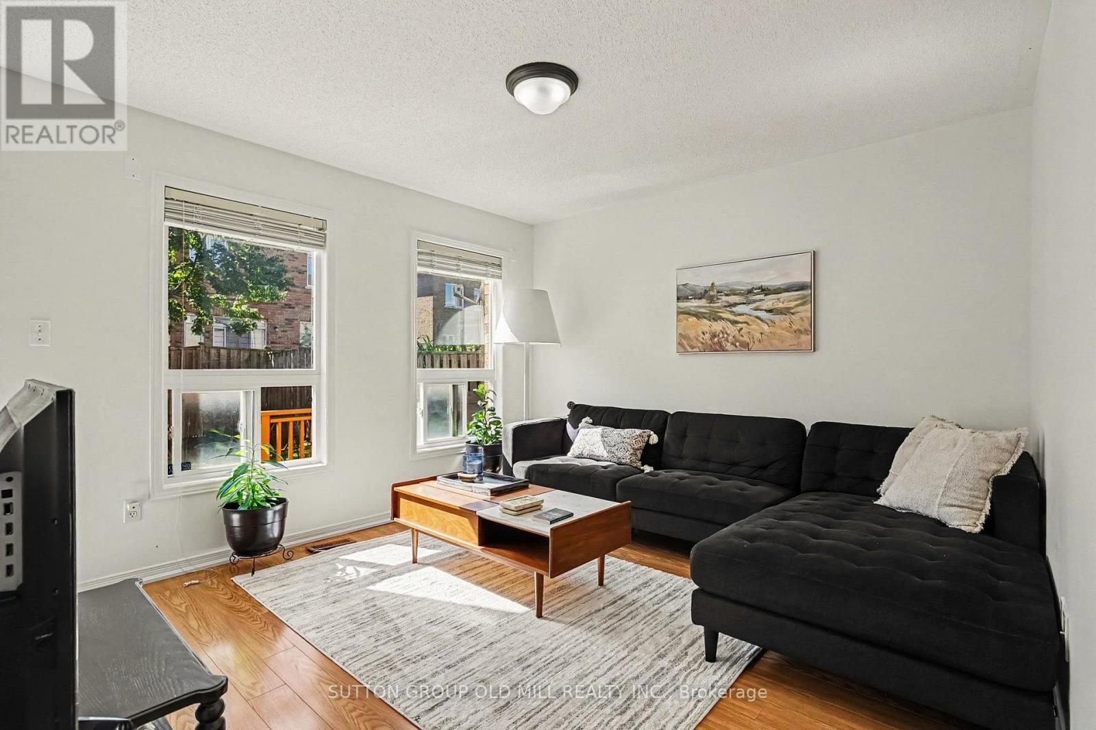 30 Hartmoor Street, Markham, Ontario  L6E 2C7 - Photo 4 - N13778570