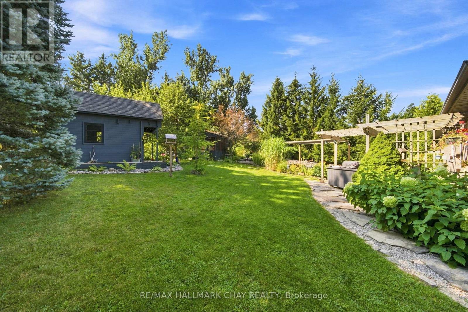 19 Eder Trail, Springwater, Ontario  L0L 1Y0 - Photo 30 - S13778538