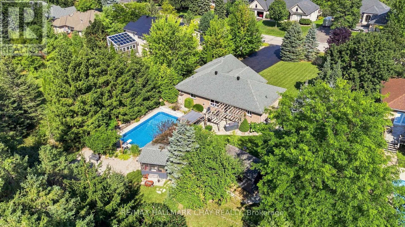 19 Eder Trail, Springwater, Ontario  L0L 1Y0 - Photo 47 - S13778538