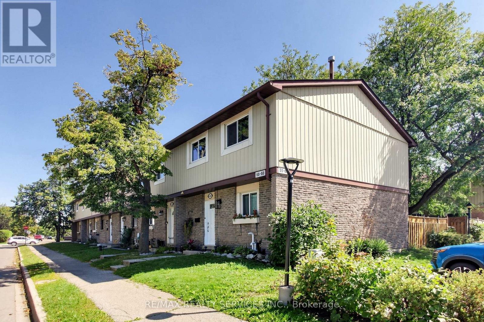 57 - 93 Hansen Road N, Brampton, Ontario  L6V 3C8 - Photo 3 - W13778552