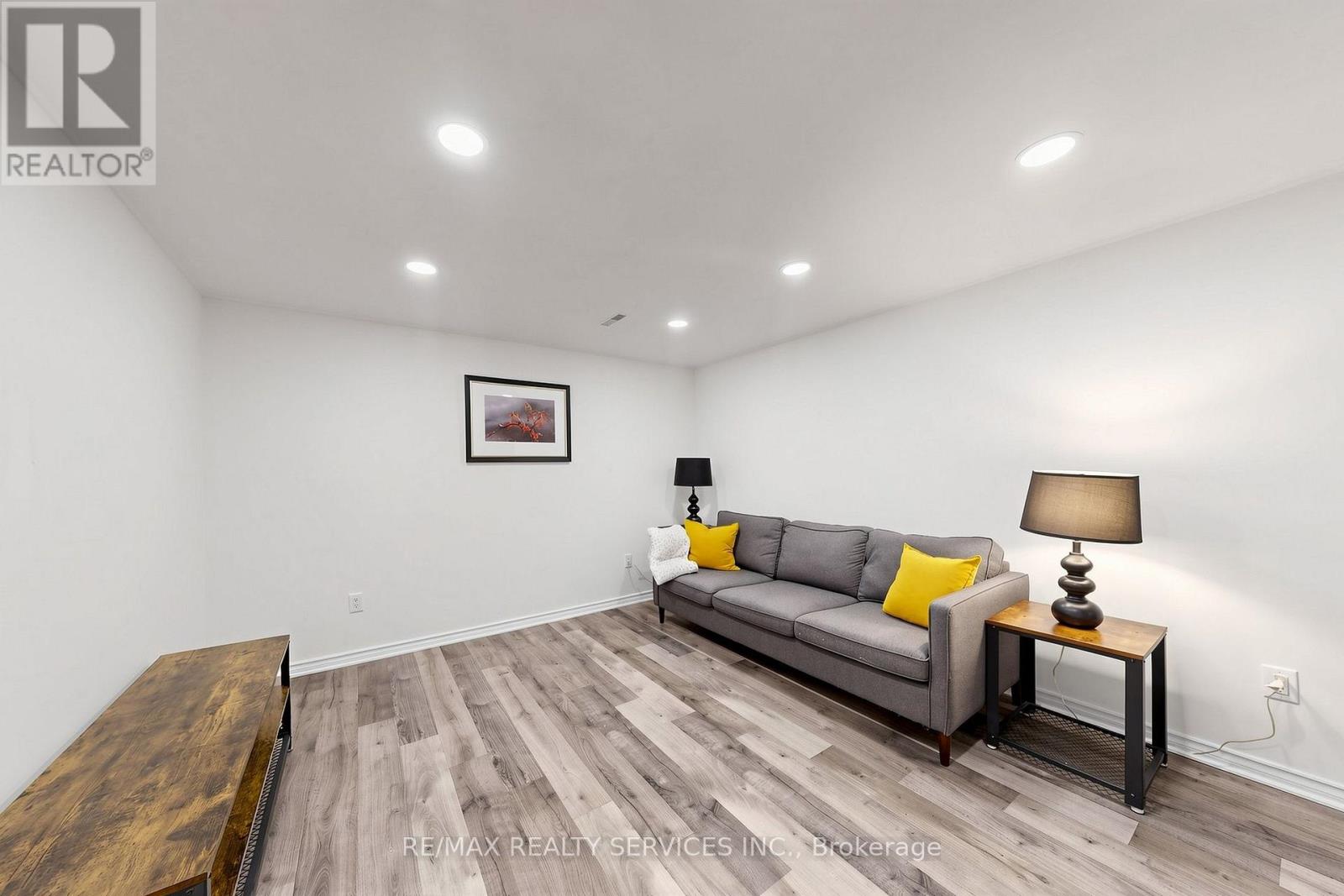 57 - 93 Hansen Road N, Brampton, Ontario  L6V 3C8 - Photo 37 - W13778552