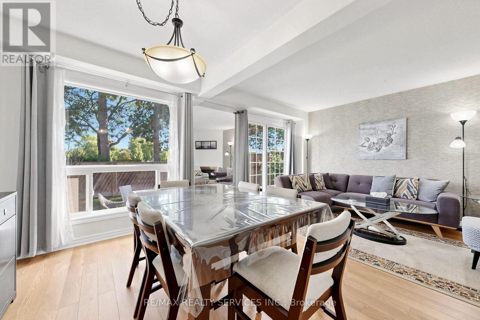 74 Heathcliffe Square, Brampton, Ontario  L6S 5R4 - Photo 14 - W13778554