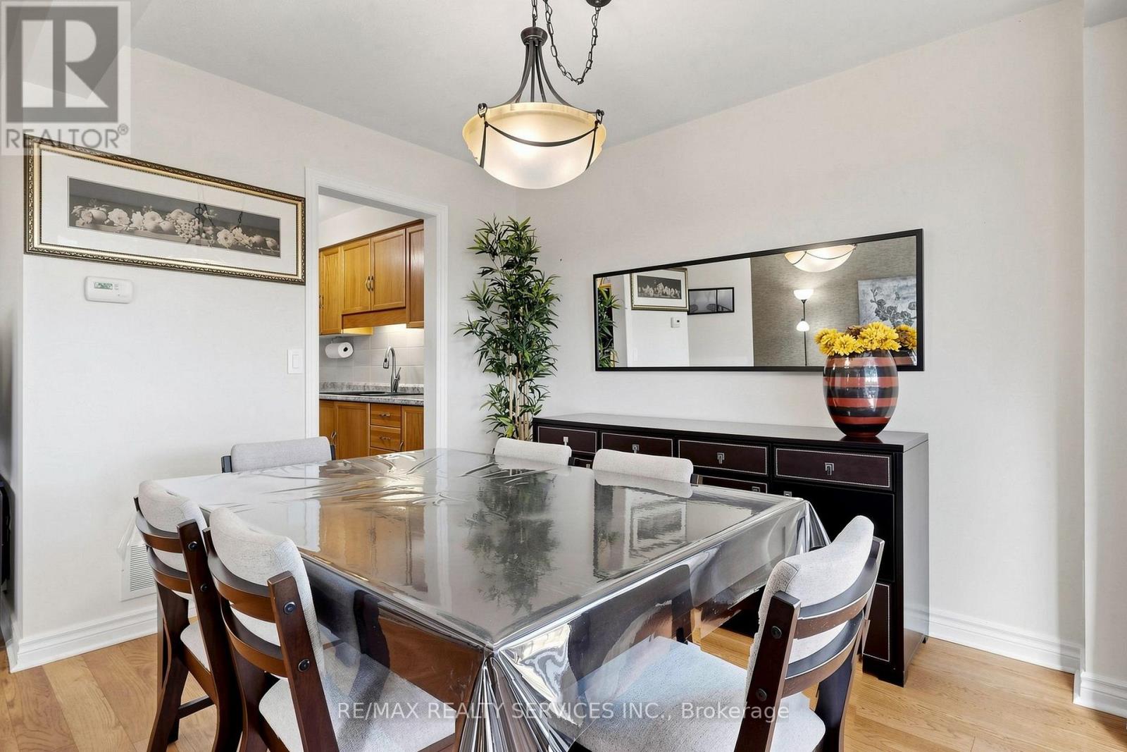 74 Heathcliffe Square, Brampton, Ontario  L6S 5R4 - Photo 17 - W13778554