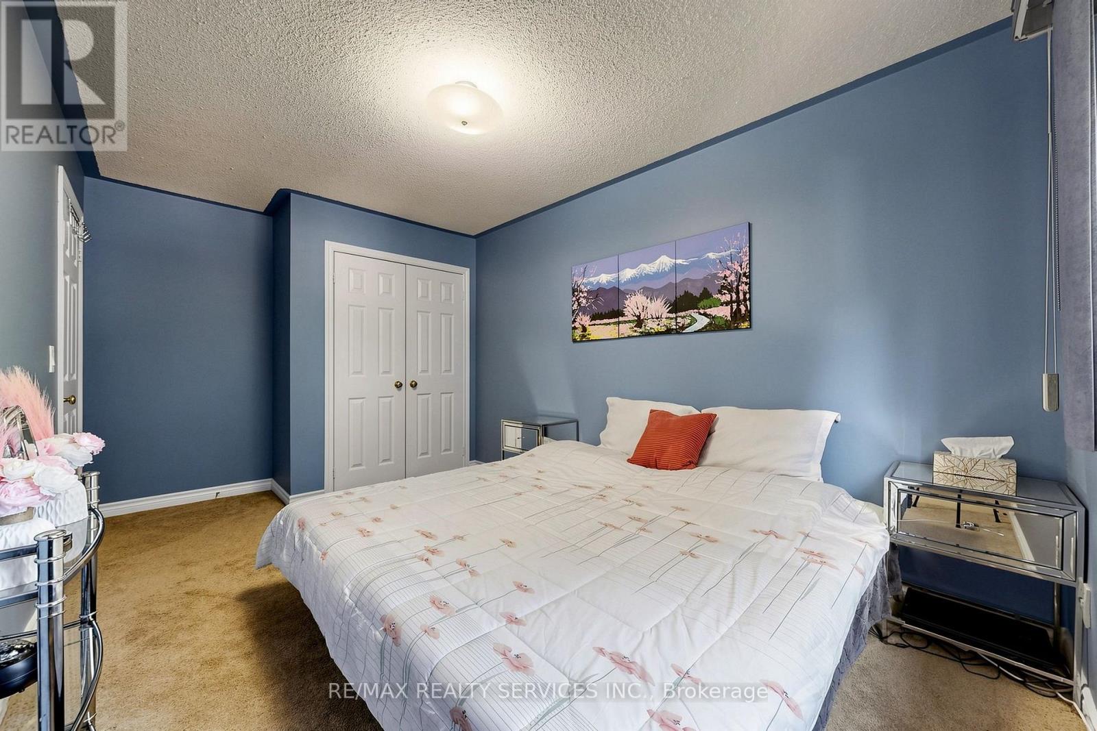 74 Heathcliffe Square, Brampton, Ontario  L6S 5R4 - Photo 27 - W13778554
