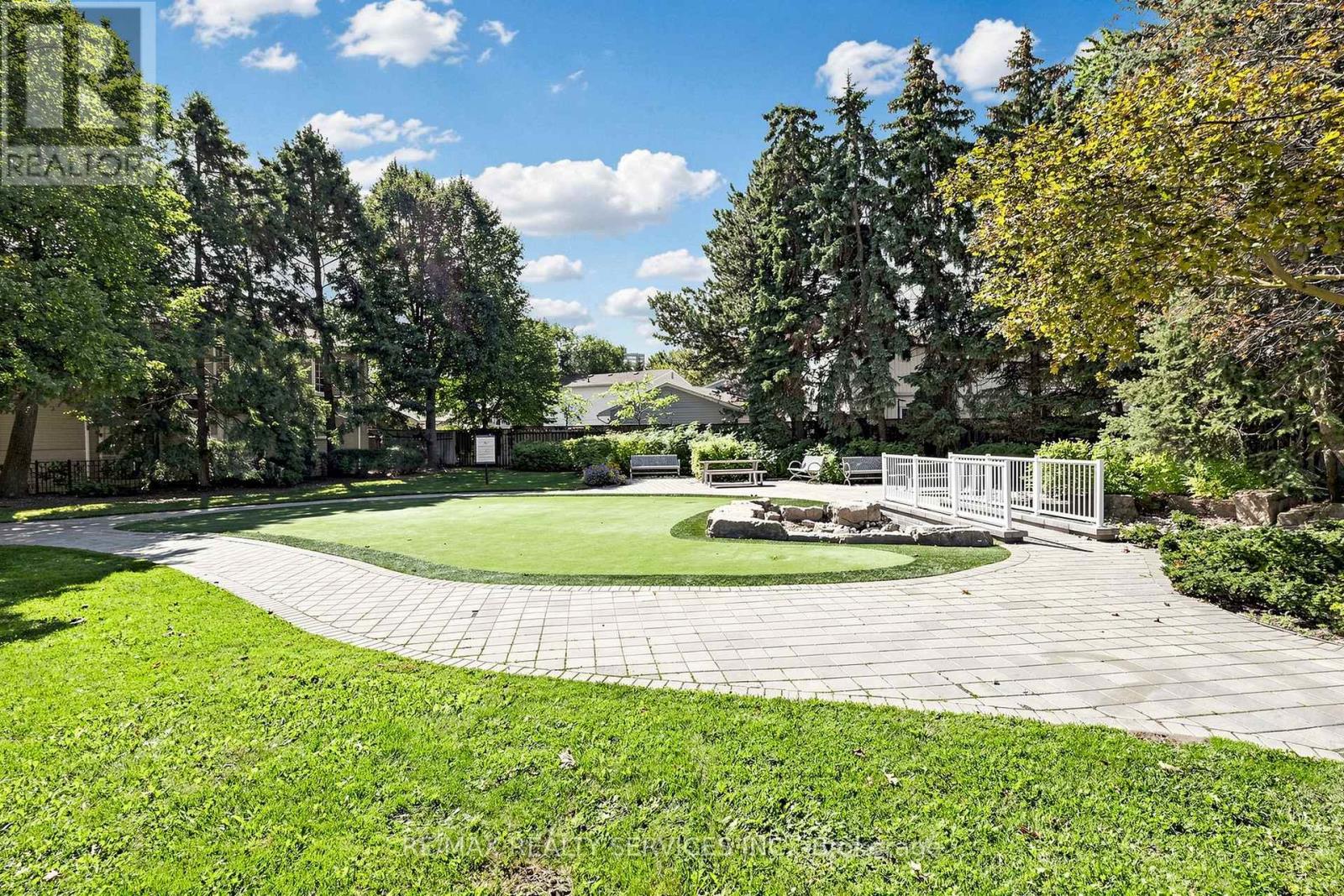 74 Heathcliffe Square, Brampton, Ontario  L6S 5R4 - Photo 43 - W13778554