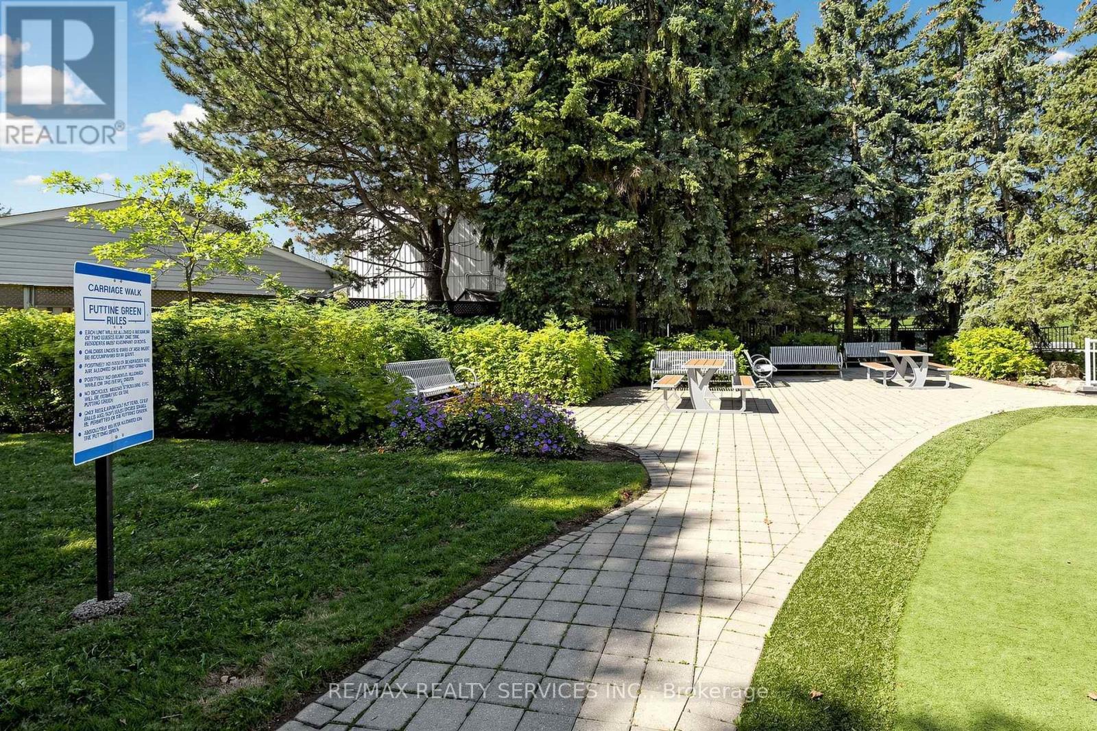 74 Heathcliffe Square, Brampton, Ontario  L6S 5R4 - Photo 45 - W13778554