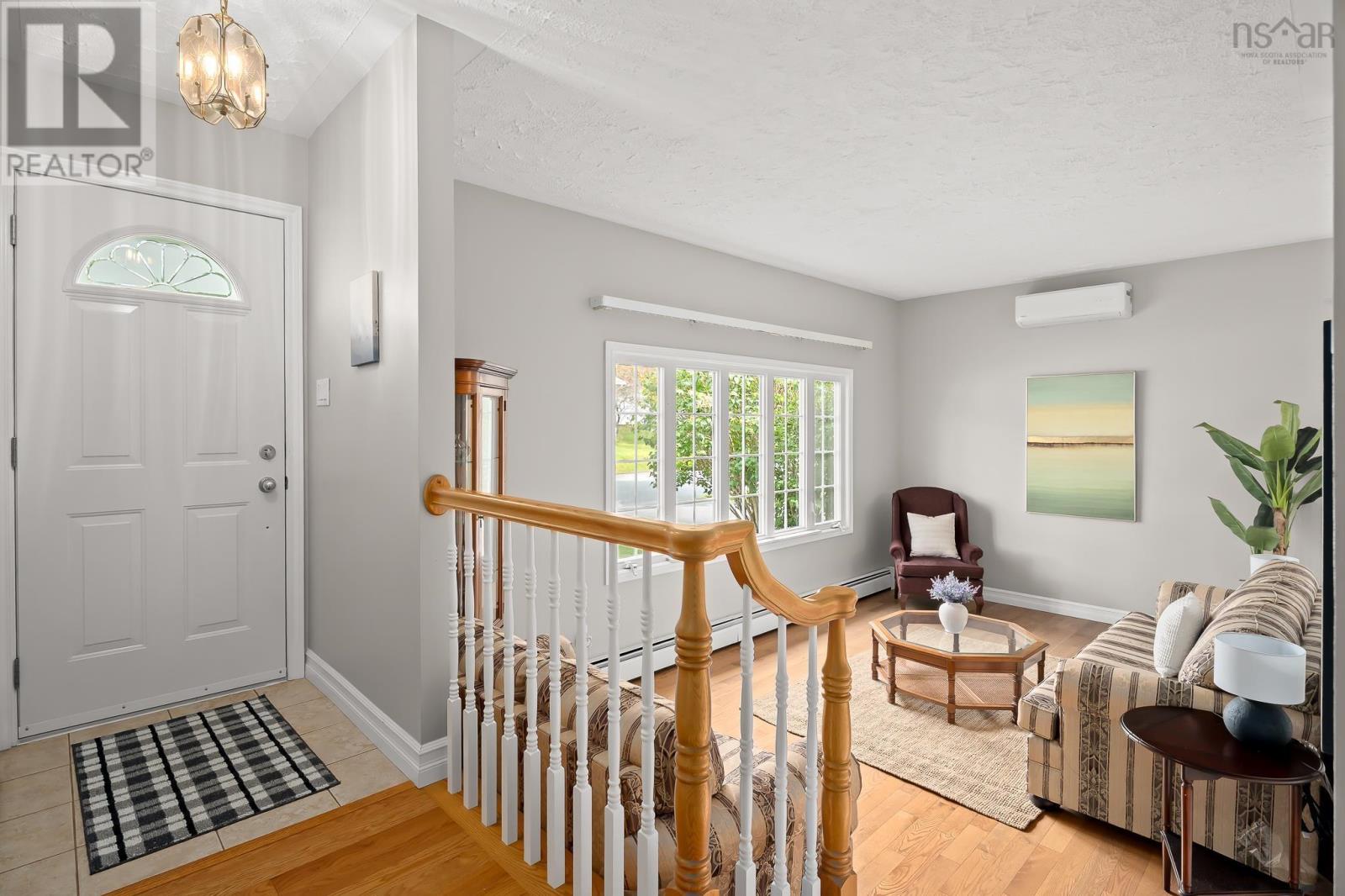 79 Nordic Crescent, Lower Sackville, Nova Scotia  B4C 2E4 - Photo 3 - 202623160