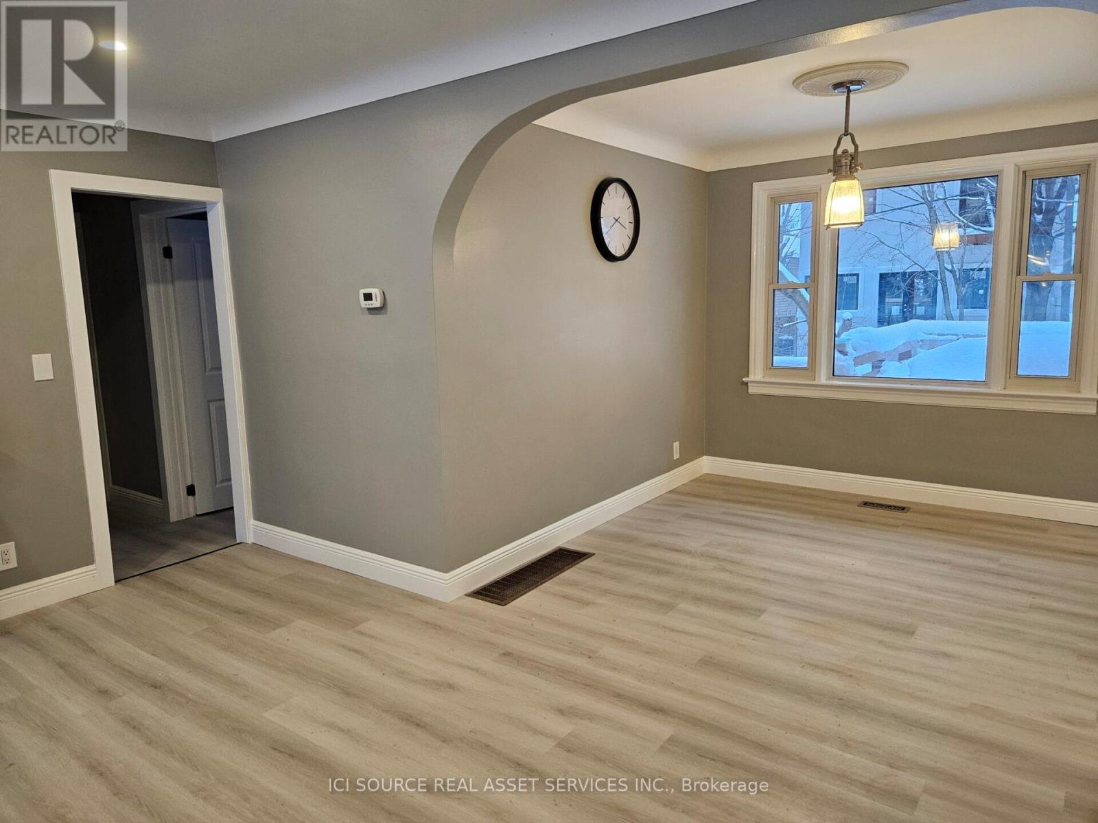 52 Speedvale Avenue W, Guelph, Ontario  N1H 1J9 - Photo 16 - X13778524