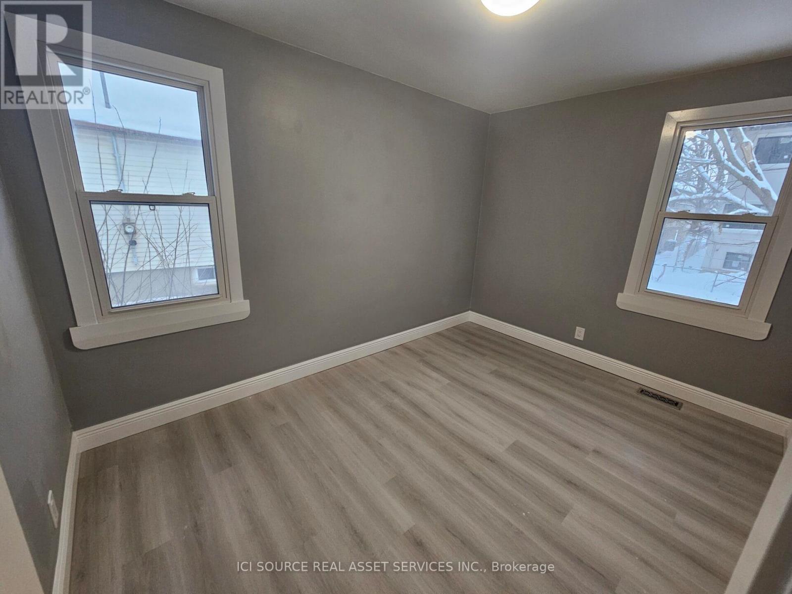 52 Speedvale Avenue W, Guelph, Ontario  N1H 1J9 - Photo 18 - X13778524