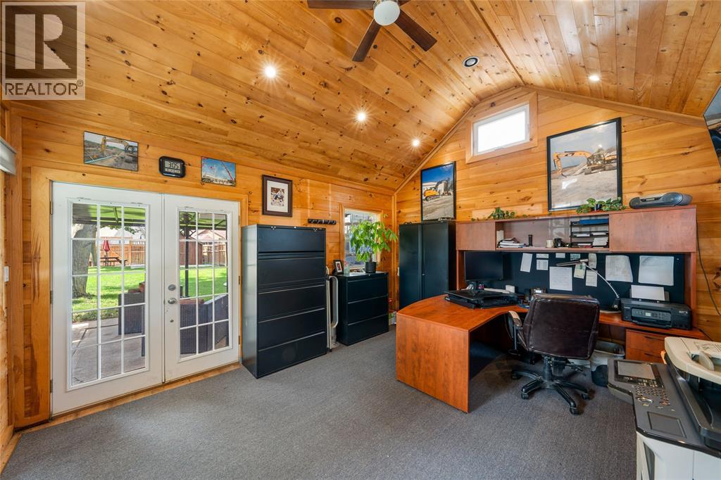 4696 Crescent Drive, Port Lambton photo 9
