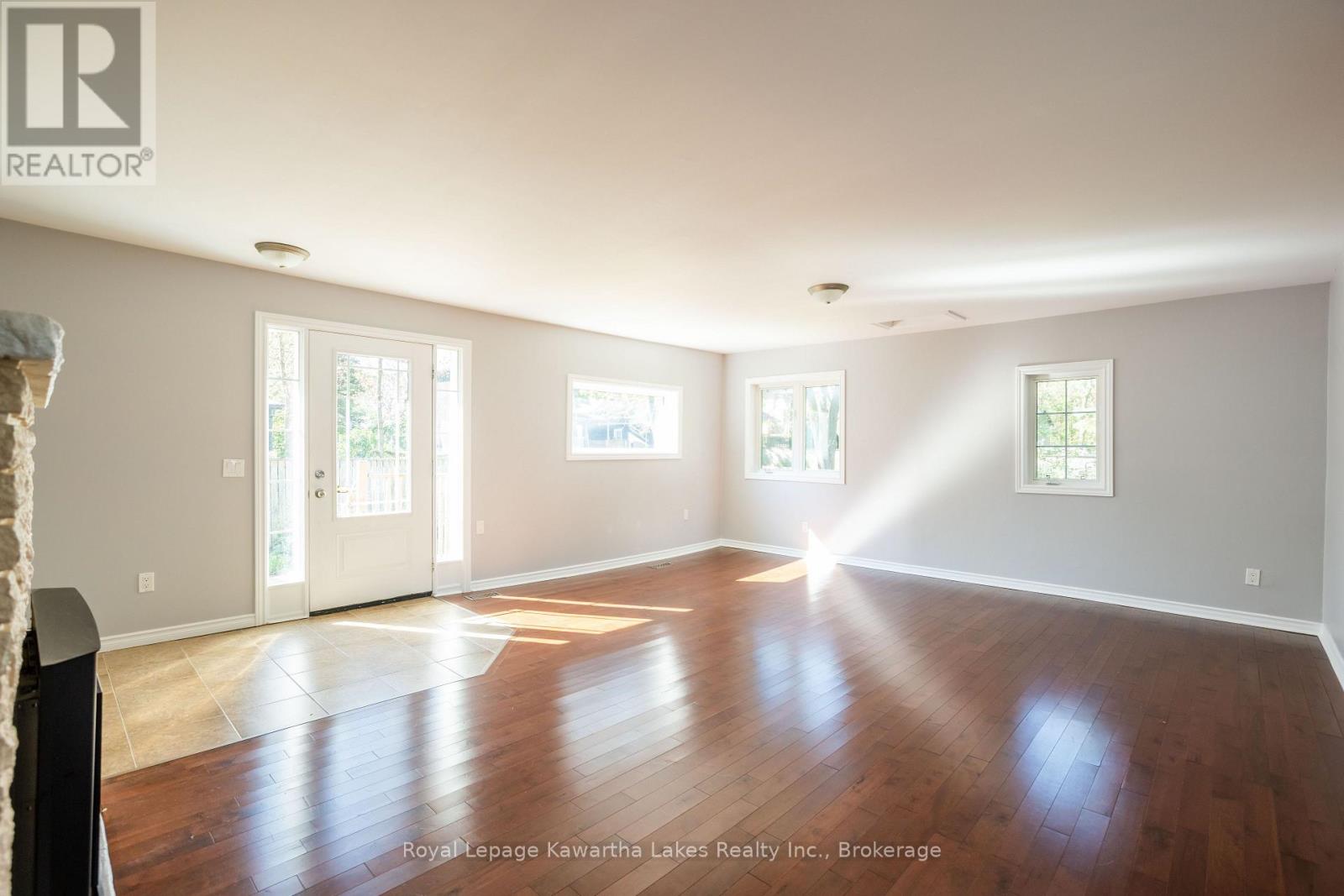 71 Victoria Avenue N, Kawartha Lakes, Ontario  K9V 4G8 - Photo 11 - X13778608