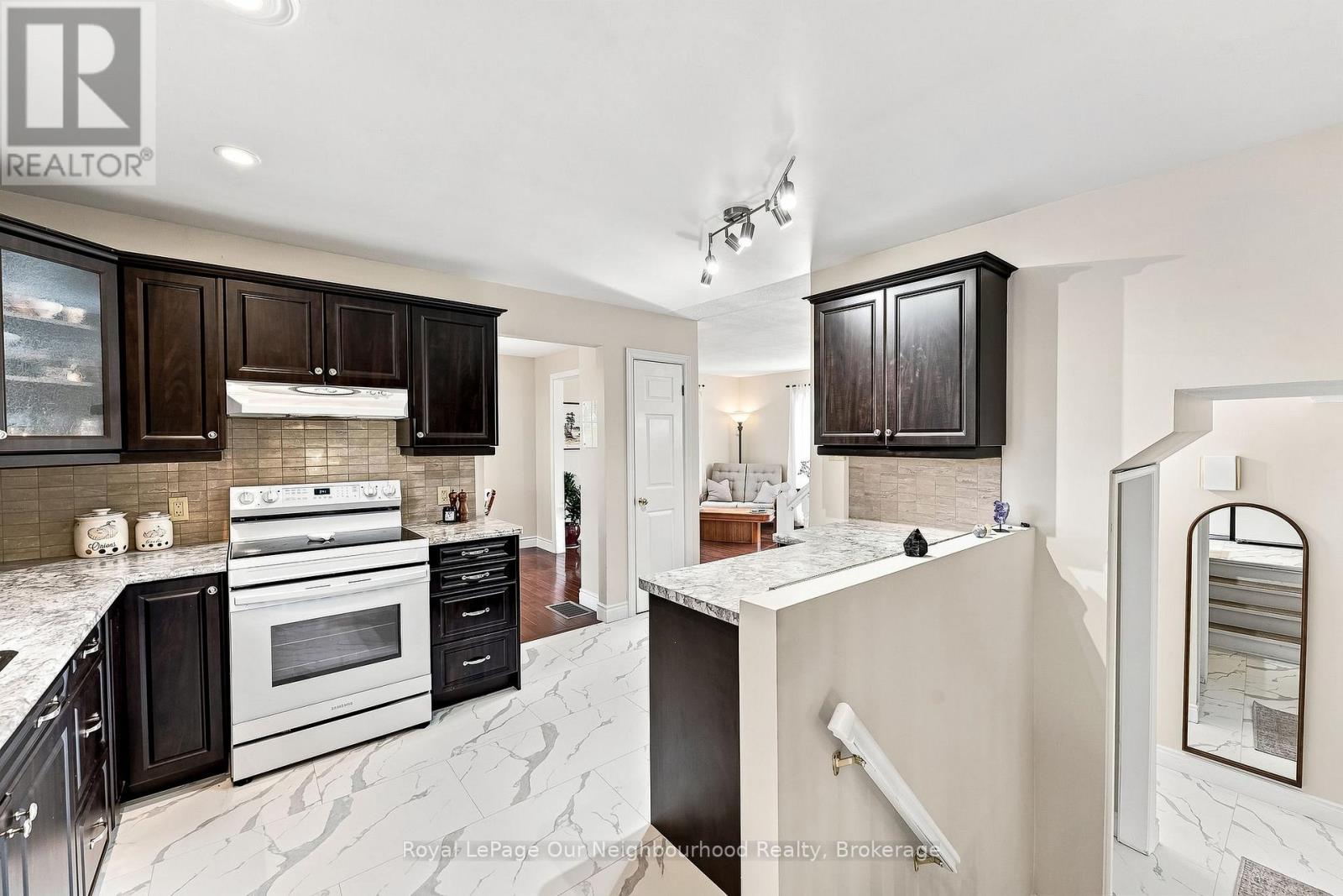 4 Matilda Drive, Kawartha Lakes, Ontario  K0L 2W0 - Photo 12 - X13778648