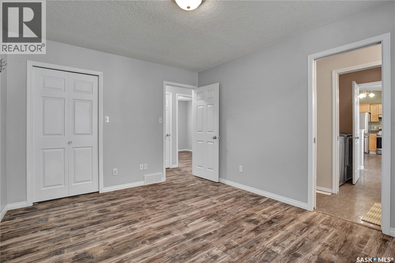 42a 5th Avenue N, Martensville, Saskatchewan  S0K 2T2 - Photo 9 - SK048245