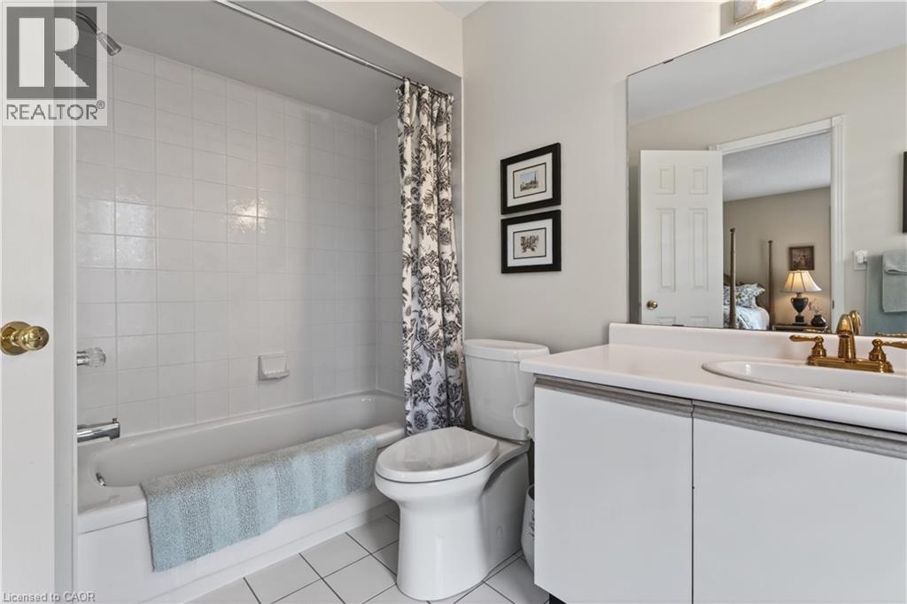 77 Sunvale Place, Stoney Creek, Ontario  L8E 4Z6 - Photo 31 - 40827358