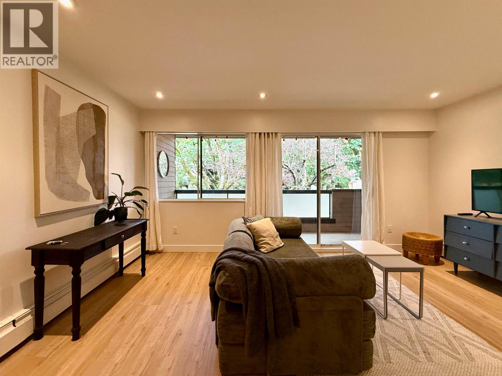 219 2190 W 7th Avenue, Vancouver, British Columbia  V6K 4K7 - Photo 4 - R3160984