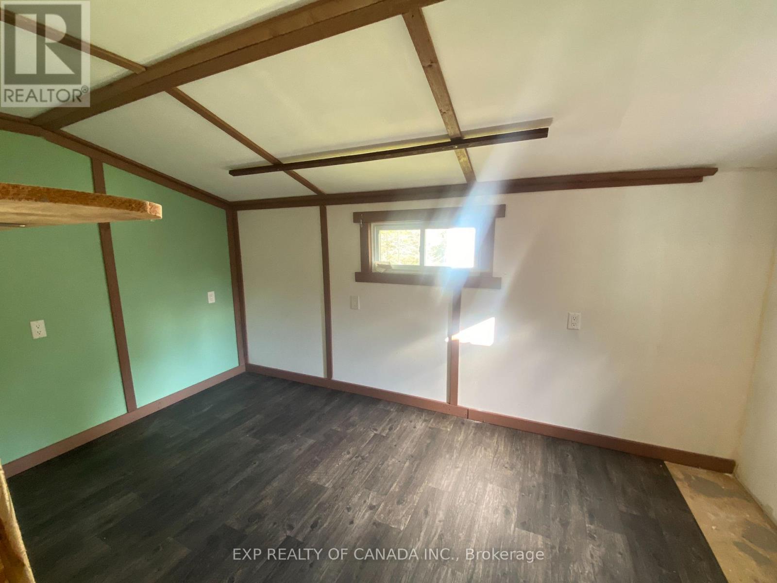 2726 ON-579 photo 11