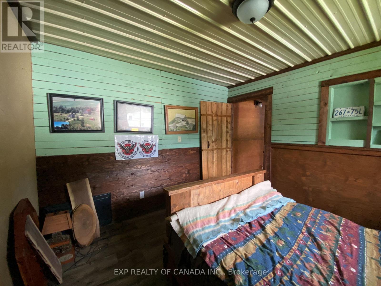 2726 ON-579 photo 17