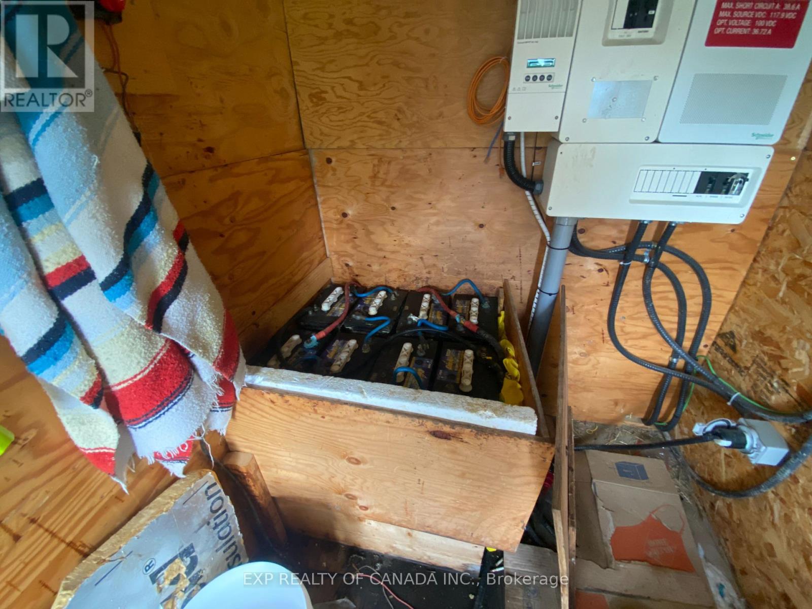 2726 ON-579 photo 25