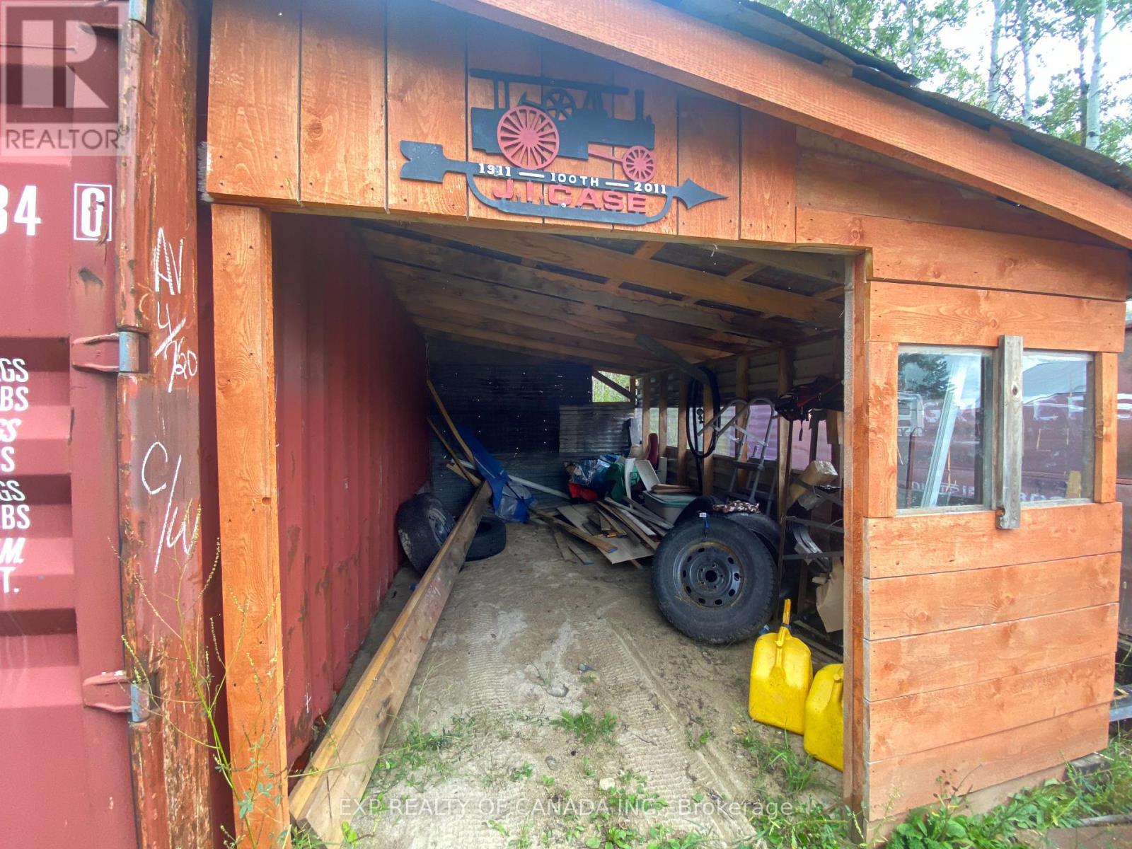 2726 ON-579 photo 36