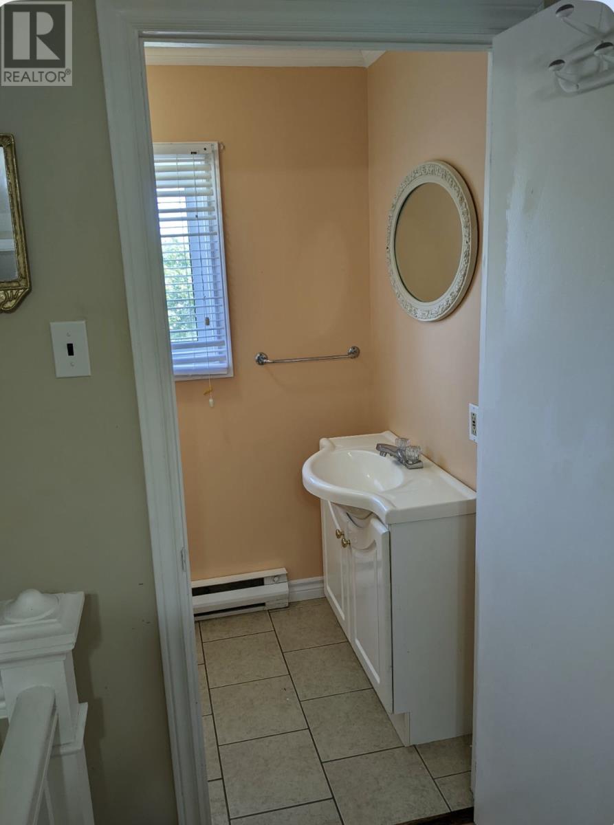 7 Church Road, Bell Island — photo 14