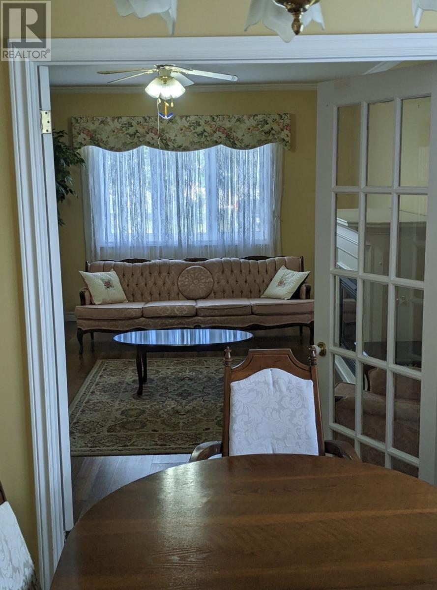 7 Church Road, Bell Island — photo 2