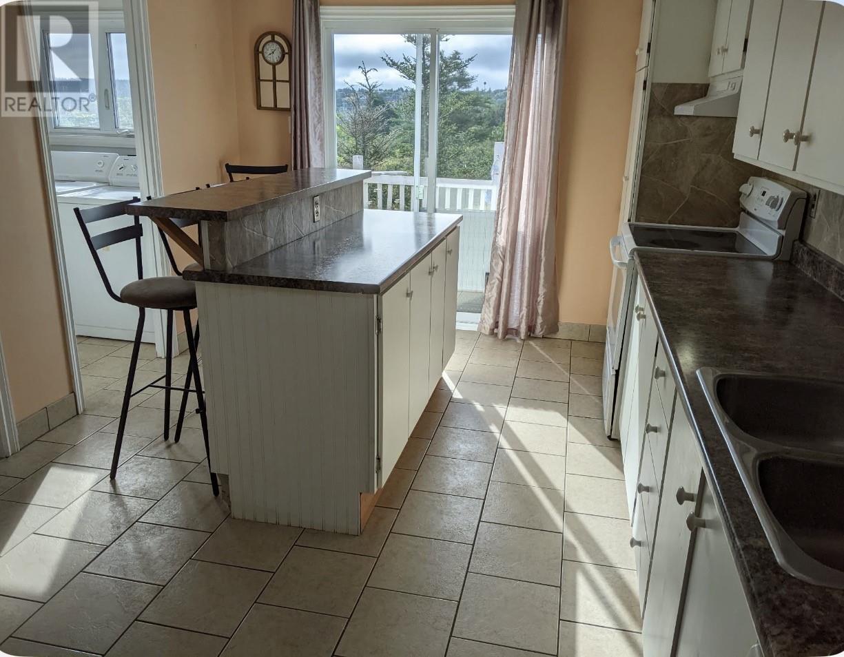 7 Church Road, Bell Island — photo 24