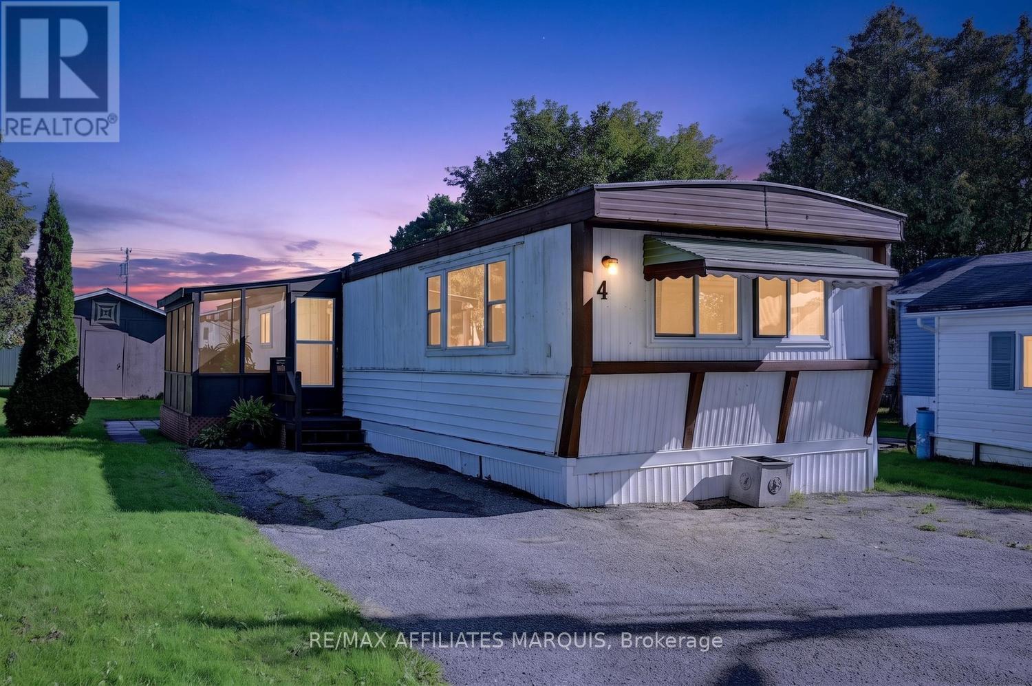 4 BRIDLE PATH, Rideau Lakes, Ontario