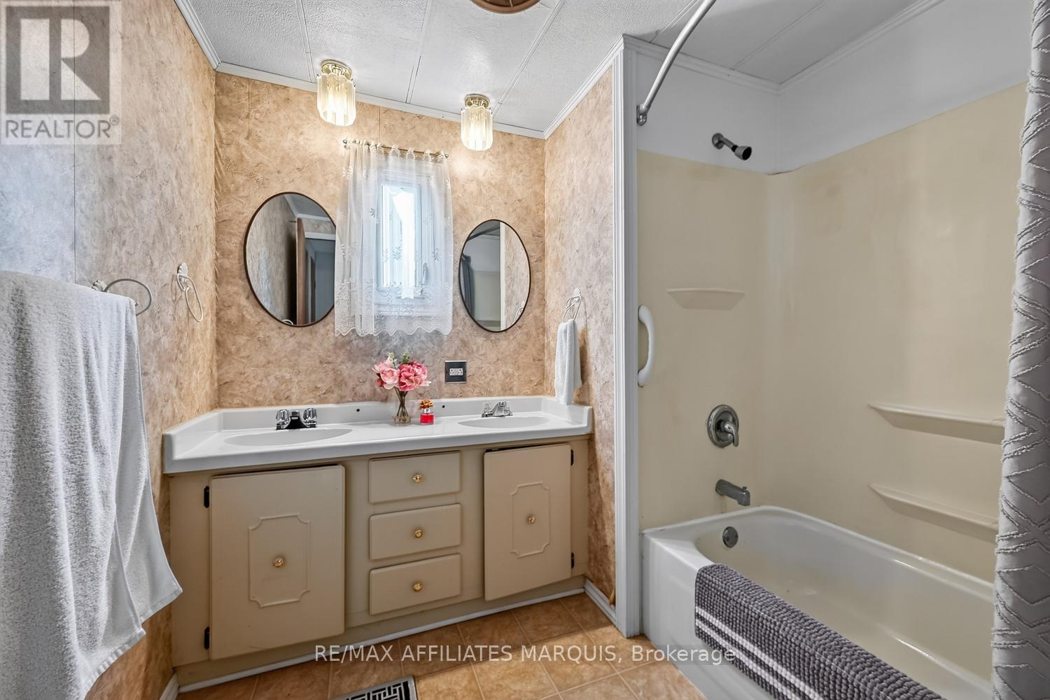 4 Bridle Path, Rideau Lakes, Ontario  K7A 4S5 - Photo 25 - X13778592
