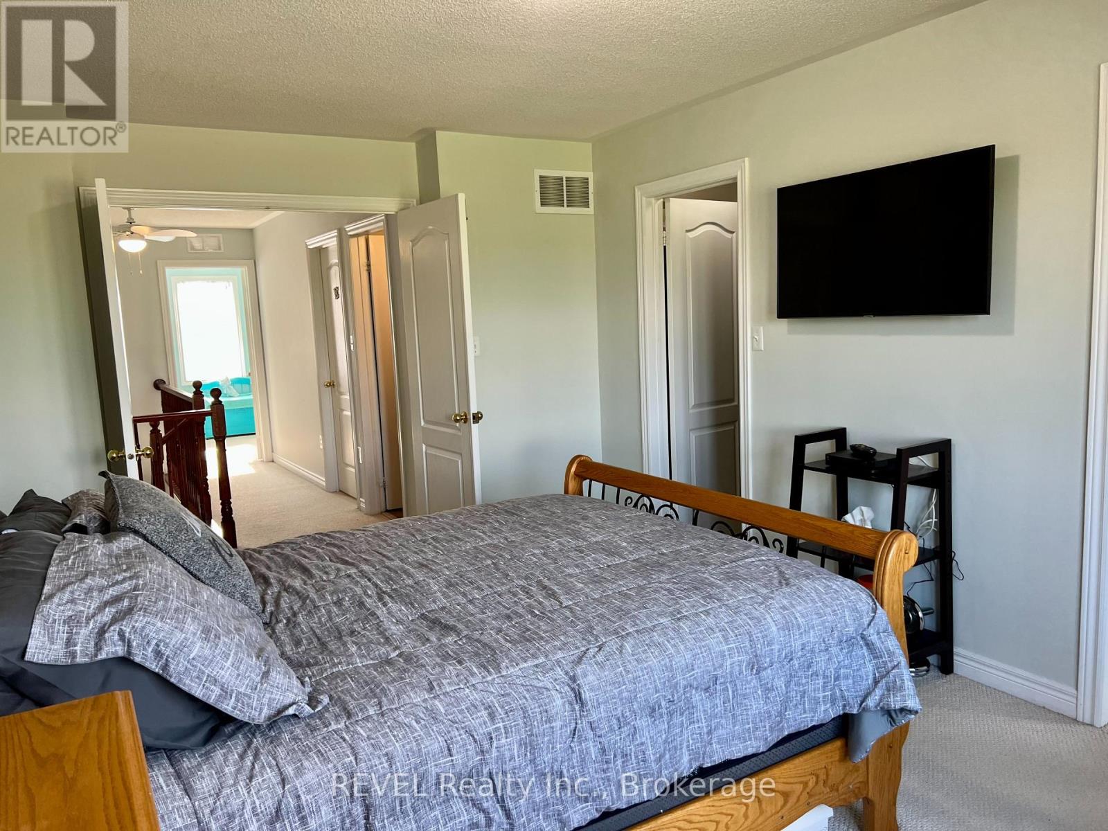18 Mackenzie King Avenue, St. Catharines, Ontario  L2P 0A1 - Photo 10 - X13778644
