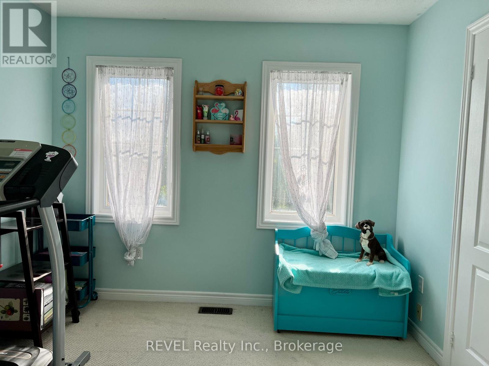 18 Mackenzie King Avenue, St. Catharines, Ontario  L2P 0A1 - Photo 17 - X13778644