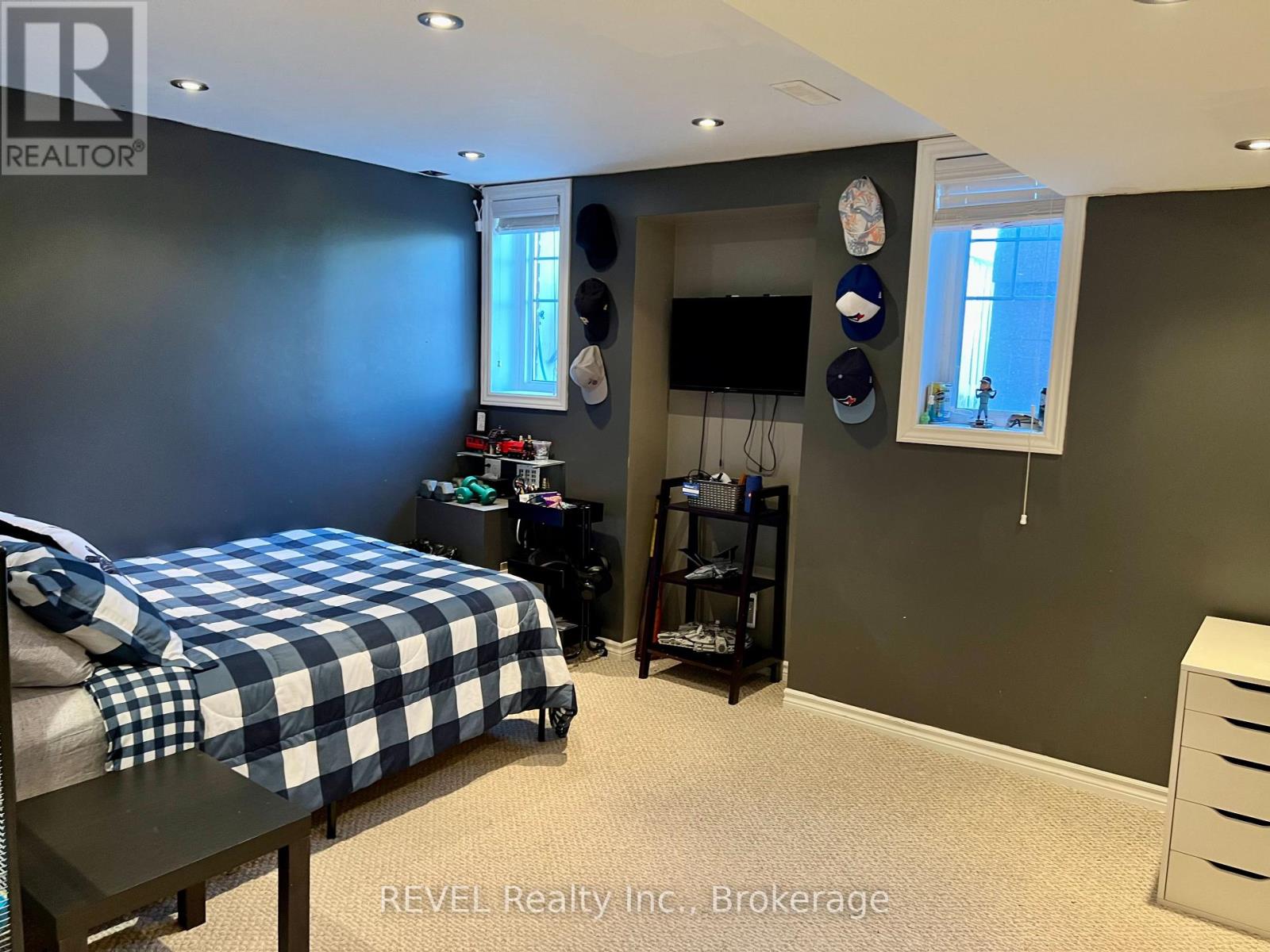 18 Mackenzie King Avenue, St. Catharines, Ontario  L2P 0A1 - Photo 20 - X13778644
