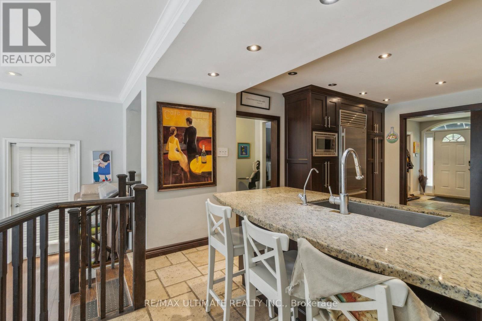 181 Bayview Heights Drive, Toronto, Ontario  M4G 2Z1 - Photo 8 - C13778594