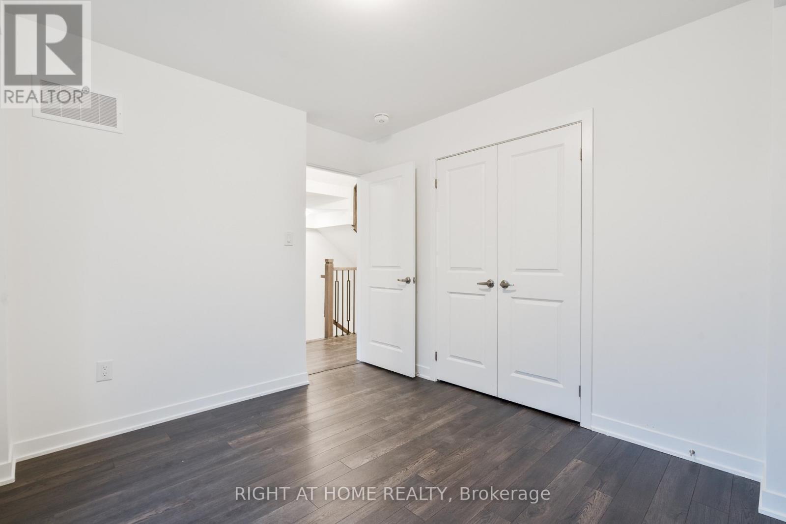 13 Selfridge Way, Whitby, Ontario  L1N 0N9 - Photo 16 - E13778628