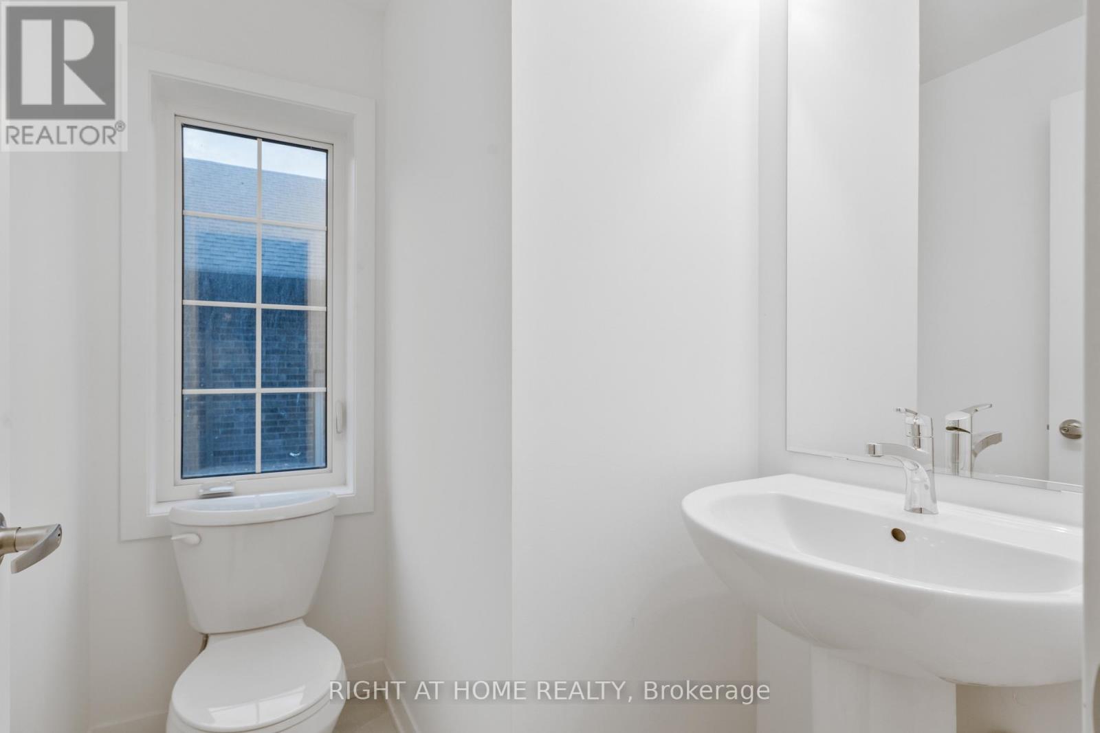 13 Selfridge Way, Whitby, Ontario  L1N 0N9 - Photo 20 - E13778628